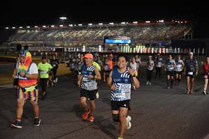 BIB: 
                            <button type="button" onclick="openModal(23916240)" class="btn btn-primary btn-sm float-right btn-popup" data-toggle="modal" data-target=".modal-high-quality">
                        <i class="fas fa-shopping-cart"></i> Add to Cart
                    </button>
                                            <button type="button" onclick="isThisMe(23916240, true)" class="btn btn-success btn-sm float-right btn-popup btn-isme hidden" data-toggle="tooltip" data-placement="bottom" title="นี่คือรูปของคุณใช่ไหม คลิกที่นี่เพื่อเอาเข้าอัลบั้ม">
                        <i class="fas fa-plus"></i> Add to album
                    </button>
                    <button type="button" onclick="isThisMe(23916240, false)" class="btn btn-warning btn-sm float-right btn-popup btn-isnotme hidden">
                        <i class="fas fa-ban"></i> Remove from album
                    </button>